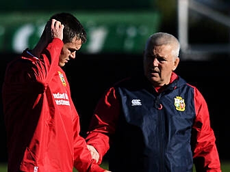 Gatland explains Sexton omissi...